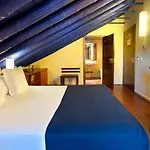 Abad Hotel 3*