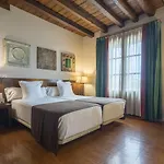 Abad Hotel 3*