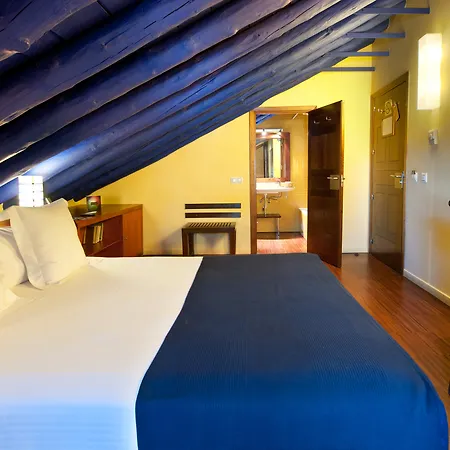 Abad Hotel 3*