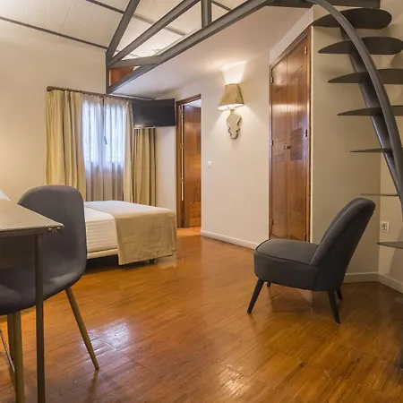 Hotel Abad 3*