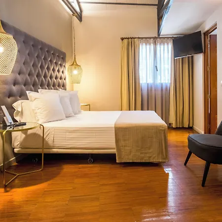 Hotel Abad