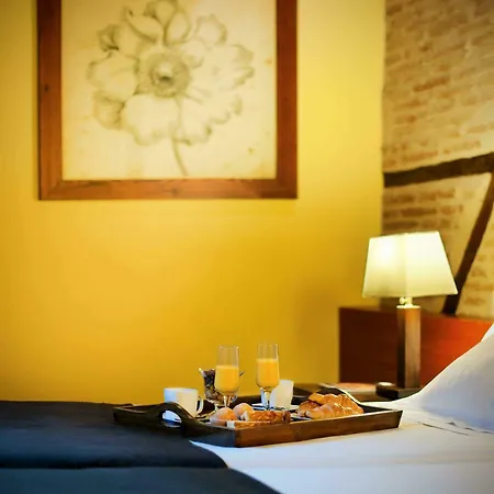 Abad Hotel 3*